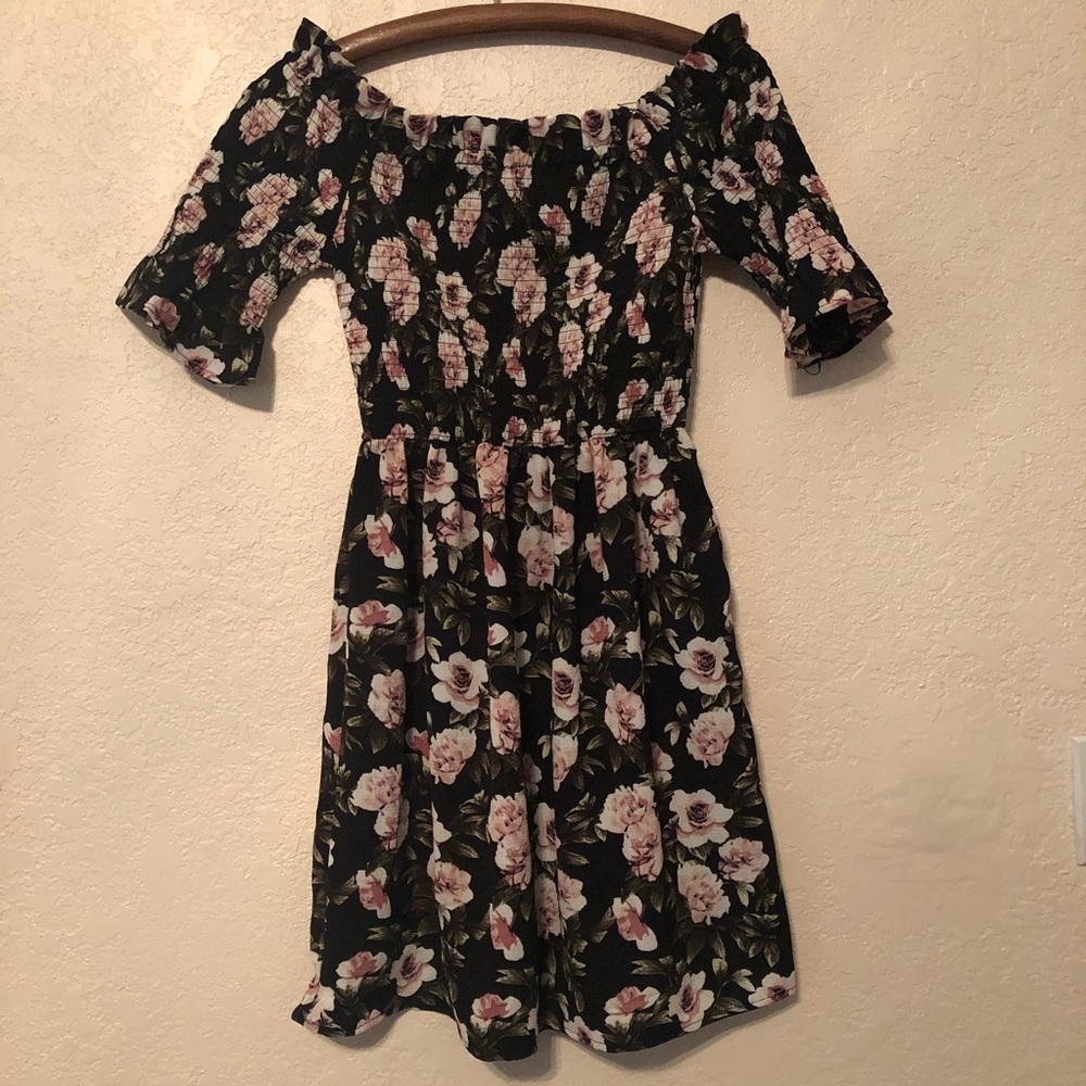 Off the Shoulder Floral Dress